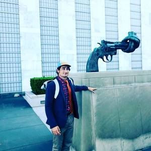 Meet your Posher, Robert